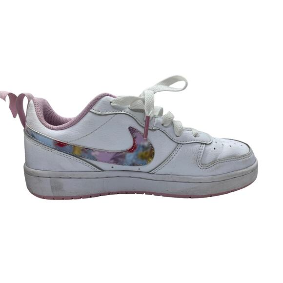 Nike Girls Court Borough Sneakers White Leather CK5426-100 Floral Swoosh 4.5Y - Picture 9 of 10